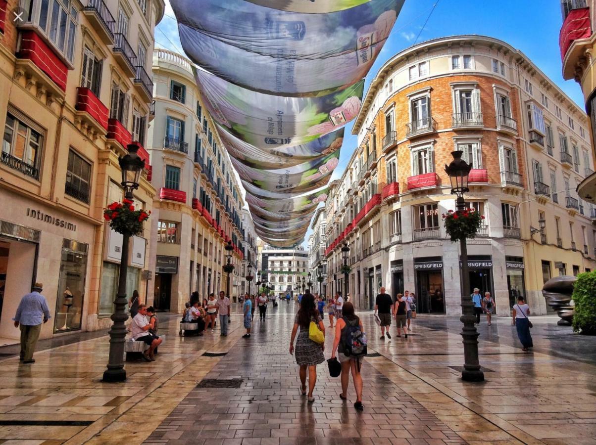 Plaza De San Francisco Apartment Malaga Exterior photo